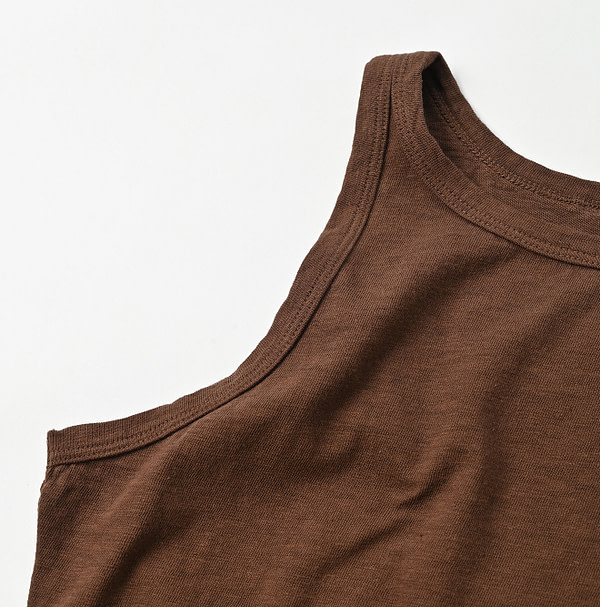 45 Petite Camisole Brown Detail