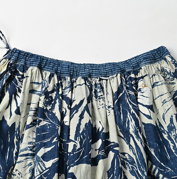 Indigo Eastern Aloha Print Easy Gather Skirt Detail