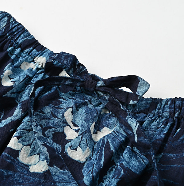 Indigo Eastern Aloha Print Puff Dress Detail