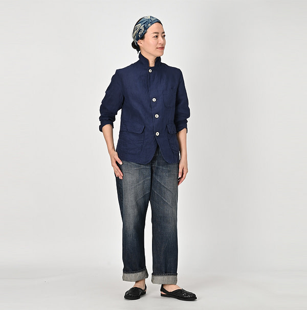 Indian Linen Chambray 908 Blazer Female Model