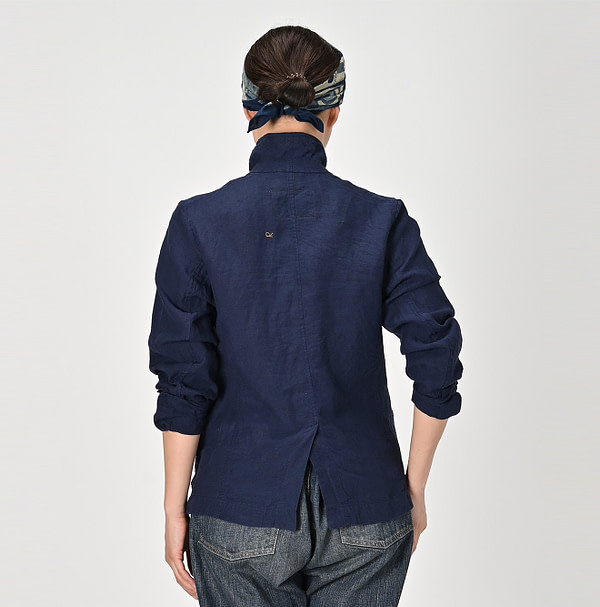 Indian Linen Chambray 908 Blazer Female Model