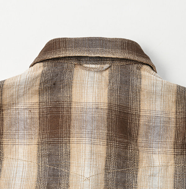 Indian Linen Twill 908 Shadow Check Eastern Shirt Detail