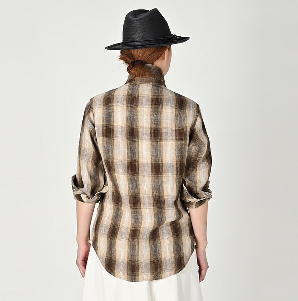 Indian Linen Twill 908 Shadow Check Eastern Shirt Female Model