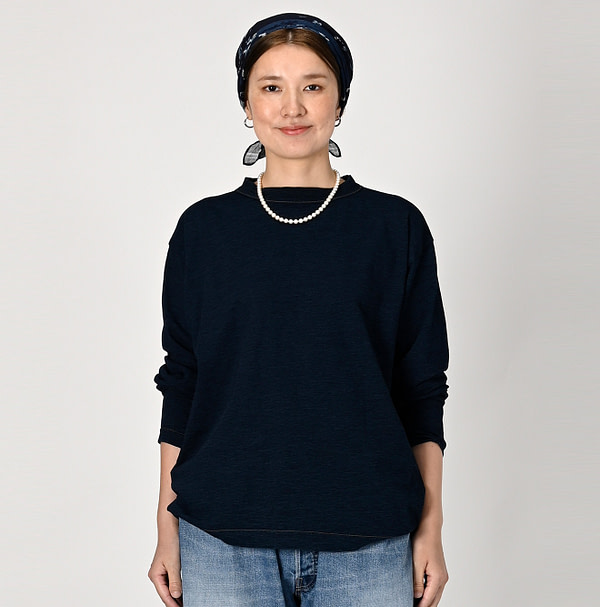 Indigo 908 Ocean T-shirt Long Sleeve Female Model