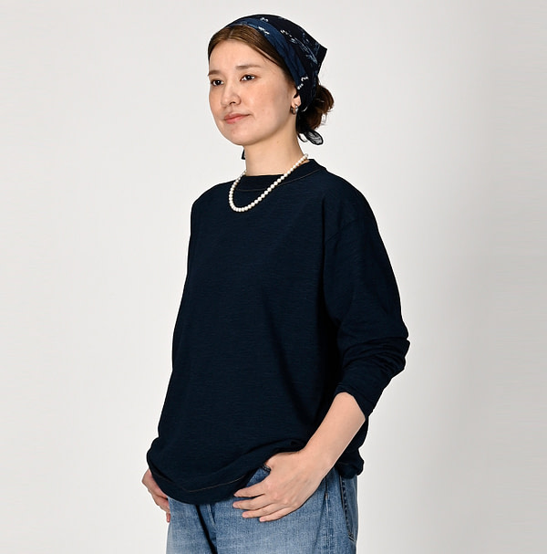 Indigo 908 Ocean T-shirt Long Sleeve Female Model