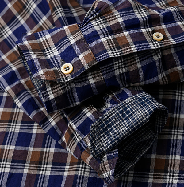 Autumn Breeze Khadi 908 Loafer Button Down Pull Shirt Detail