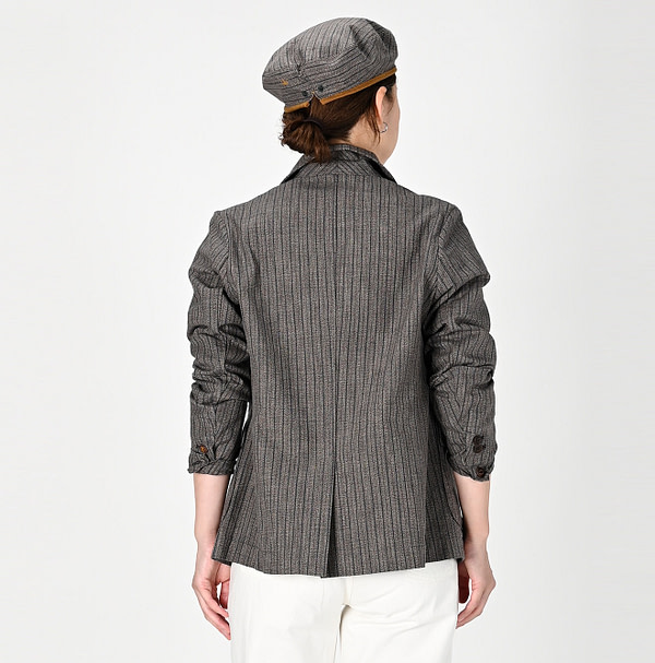 Yorimoku Cotton Tweed 908 Blazer Female Model
