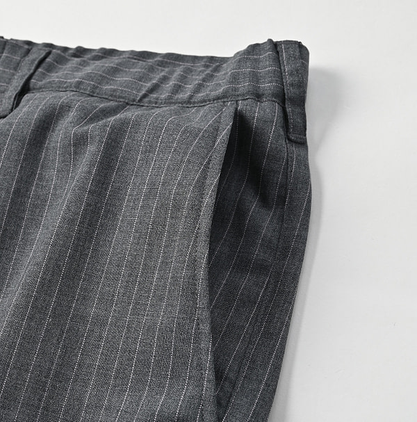 Combed Wool Easy Slacks MEN Detail