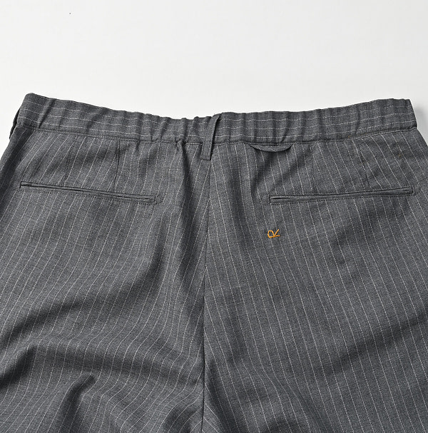 Combed Wool Easy Slacks MEN Detail