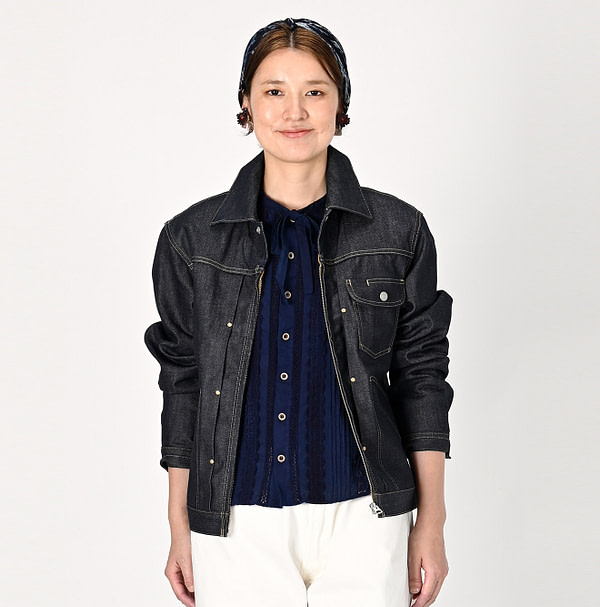 Rye Mugi Denim 908 Crosby Denim Jacket Itchora Female Model