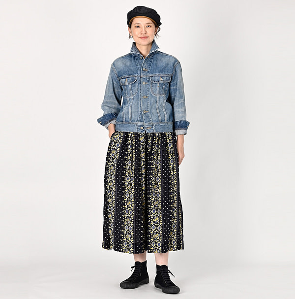 Paisley Dot Stripe Easy Gather Skirt Female Model