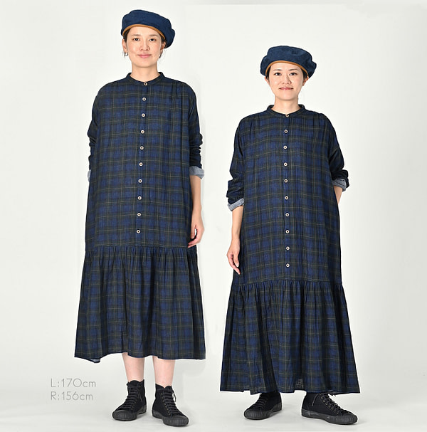 Indigo Fuwafuwa Double Woven Dress Female Models