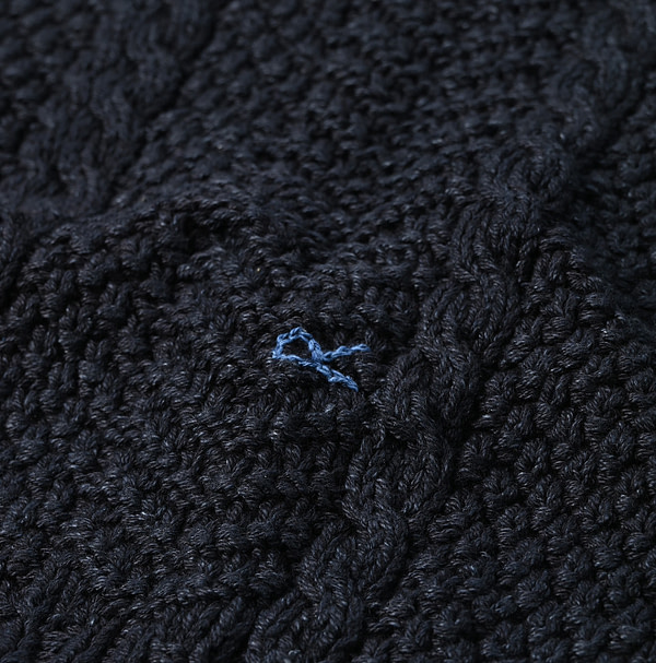 Indigo Nordic x Aran Puff Sweater Detail