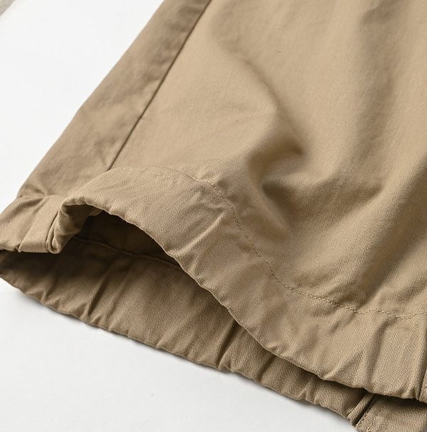 Okome Chino Chir-go Skirt Detail