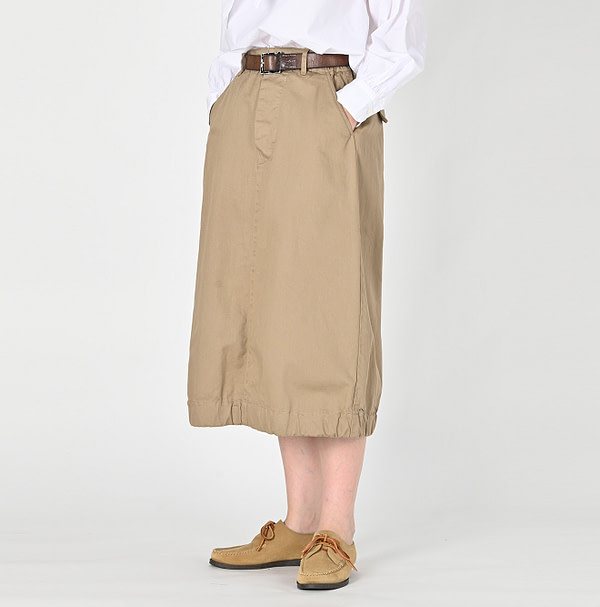 Okome Chino Chir-go Skirt Female Model