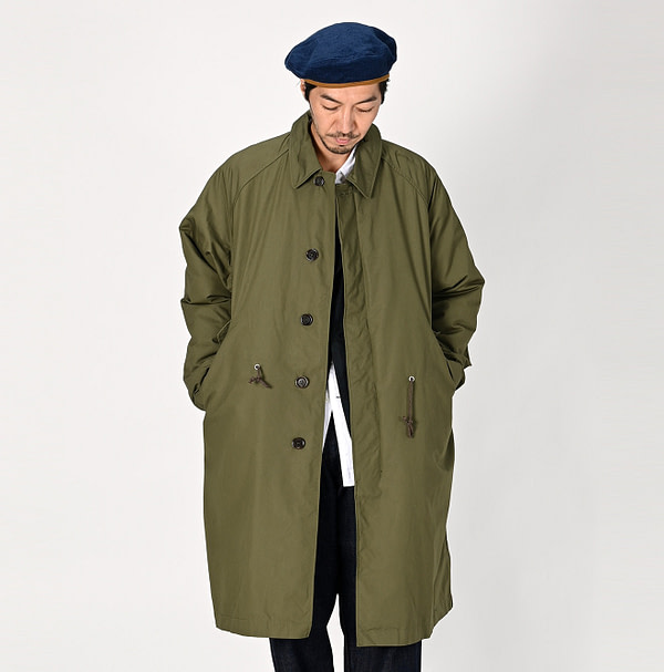 Weather 908 Mods Balmacaan Coat Male Model