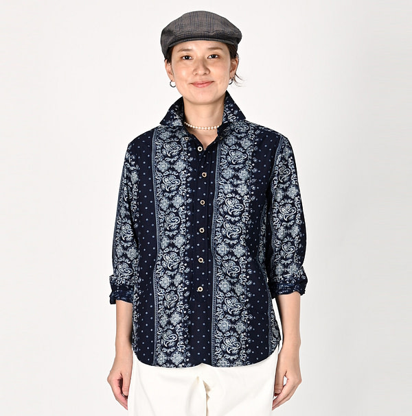 Indigo Paisley Dot Stripe Print 908 Loafer Shirt Female Model