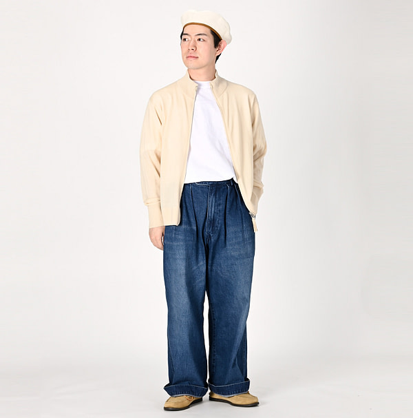 Combed Wool Tenjiku Zipped Blouson Male Model