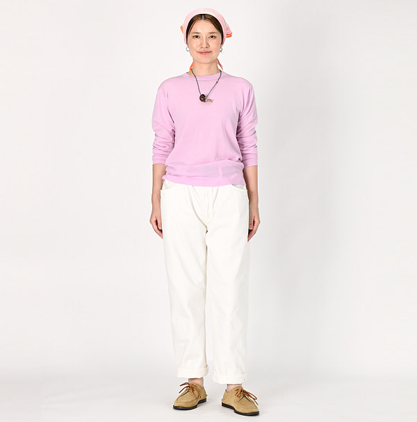 Combed Wool Tenjiku Crew Female Model