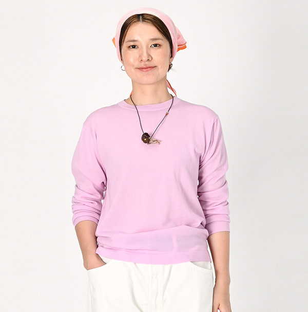 Combed Wool Tenjiku Crew Female Model
