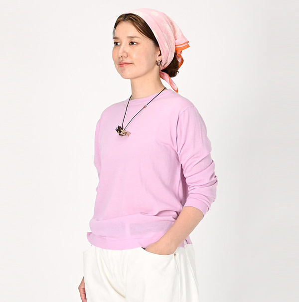 Combed Wool Tenjiku Crew Female Model