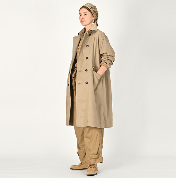 Okome Chino 908 Coat Female Model