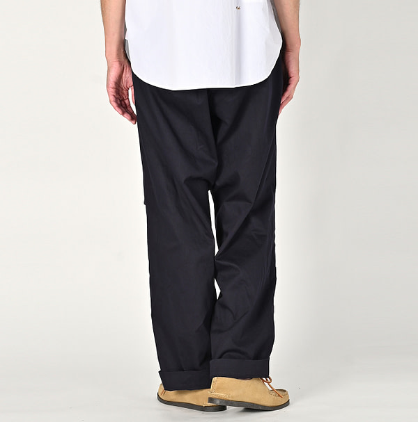 Okome Chino 908 Chir-go Pants Male Model