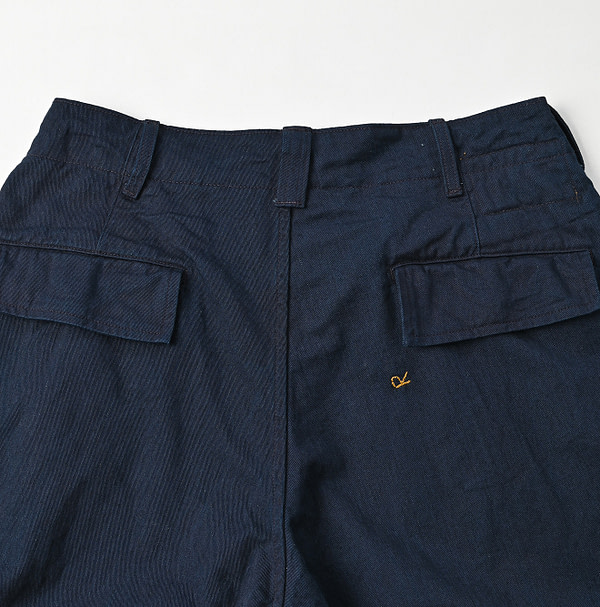 Indigo Okome Chino 908 Chir-go Pants Detail