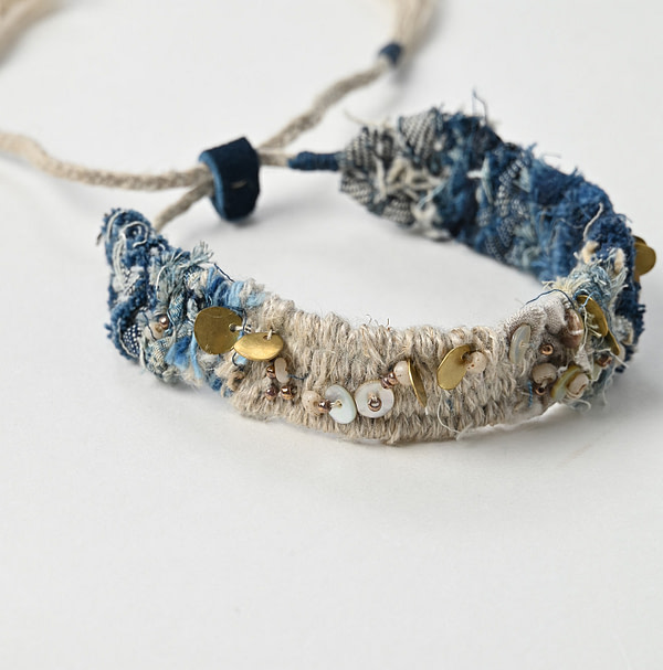 Ai Cloth Woven Bracelet Detail