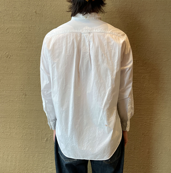 Compact Damp 908 Ocean Shirt White Male Model