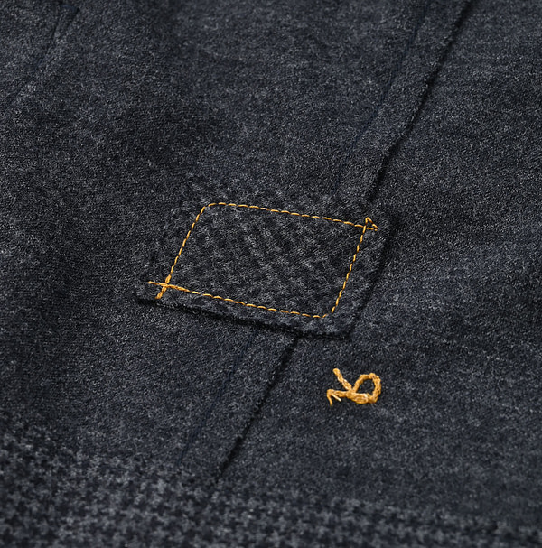 Jersey Flannel Shirt Jacket Detail