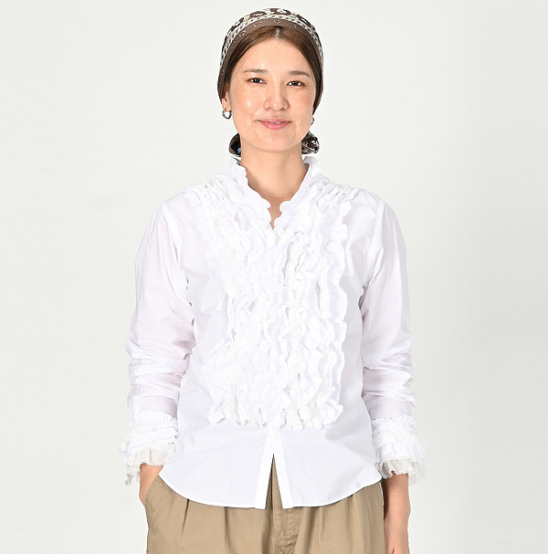 Batiste x Gauze Frill Blouse Female Model