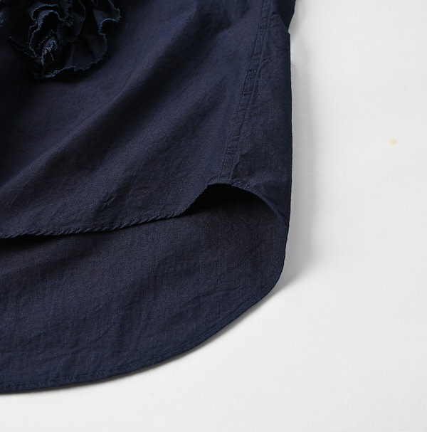 Indigo Batiste x Gauze Frill Blouse Detail