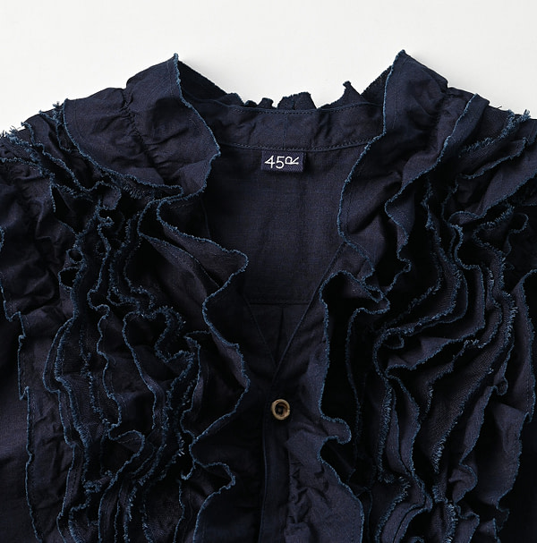 Indigo Batiste x Gauze Frill Blouse Detail