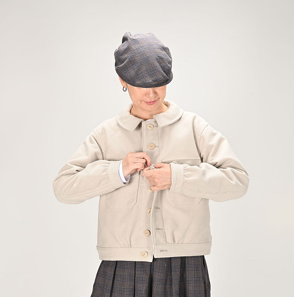 Cotton Flannel Annie Blouson Female Model