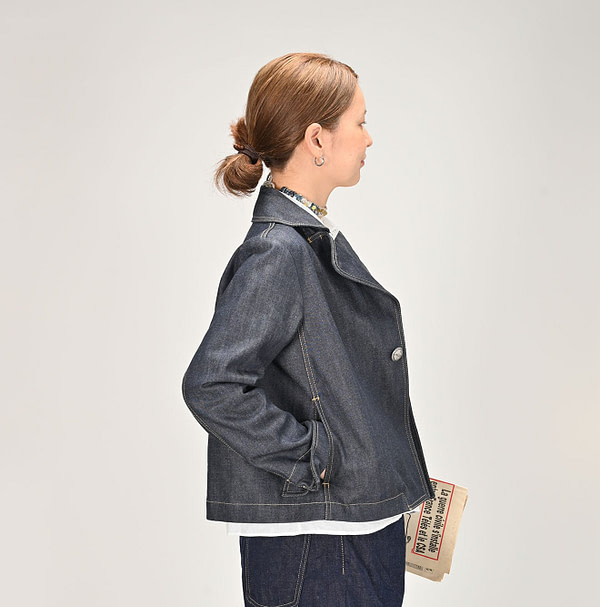 Indigo Rye Mugi Denim Lehua Jacket Nou Female Model