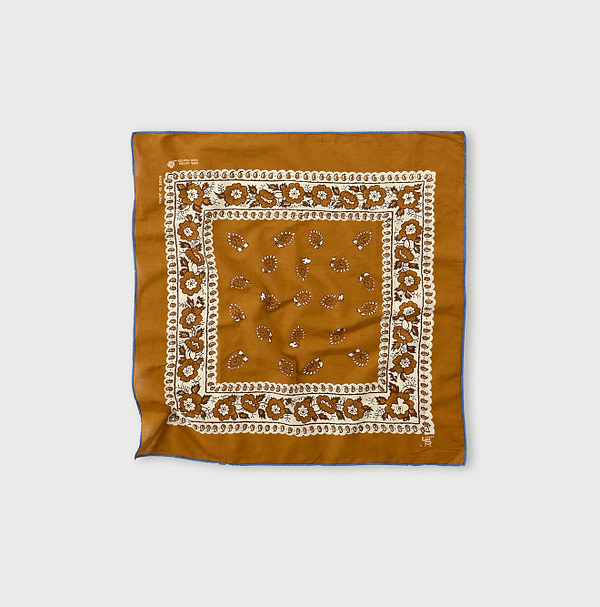 Doama Hira Frame Flower Bandana Camel