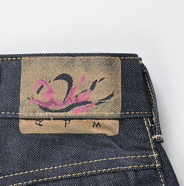 Rye Mugi Denim Charlotte 5 Itchora Detail