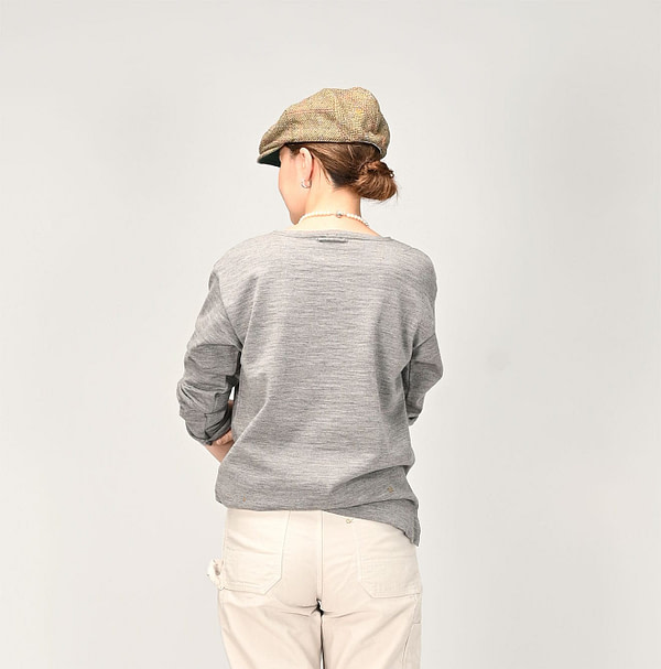 US Mou Knitsew Basque T-shirt Female Model