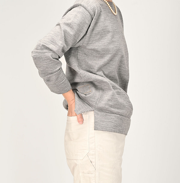 US Mou Knitsew Basque T-shirt Female Model