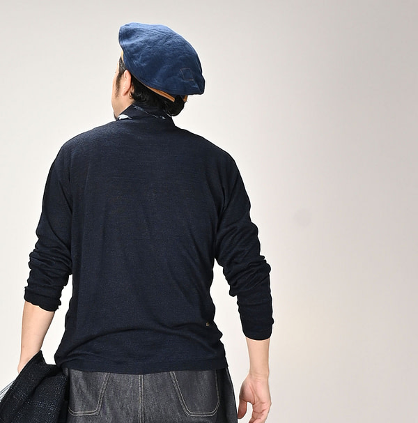 Indigo Whole Super Gauze 908 Crew Male Model