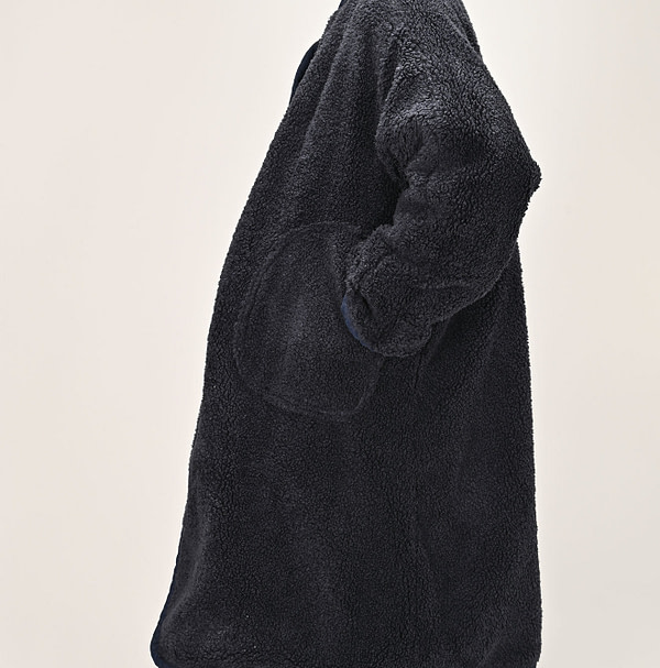 Omugi Denim 908 Lining Boa Coat Female Model