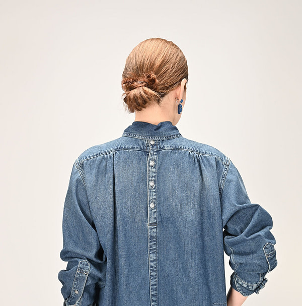 45 Petite Denim Ribbon Blouse Zyu Female Model