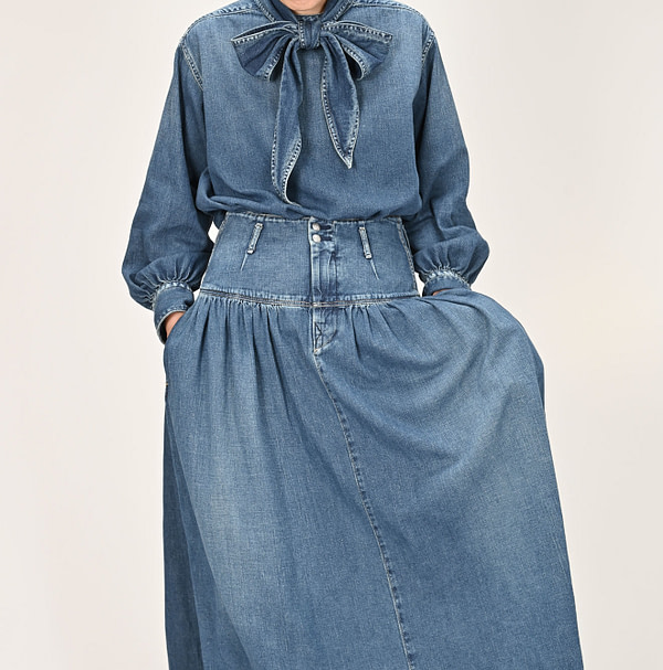 45 Petite Denim Yoke Skirt Zyu Female Model