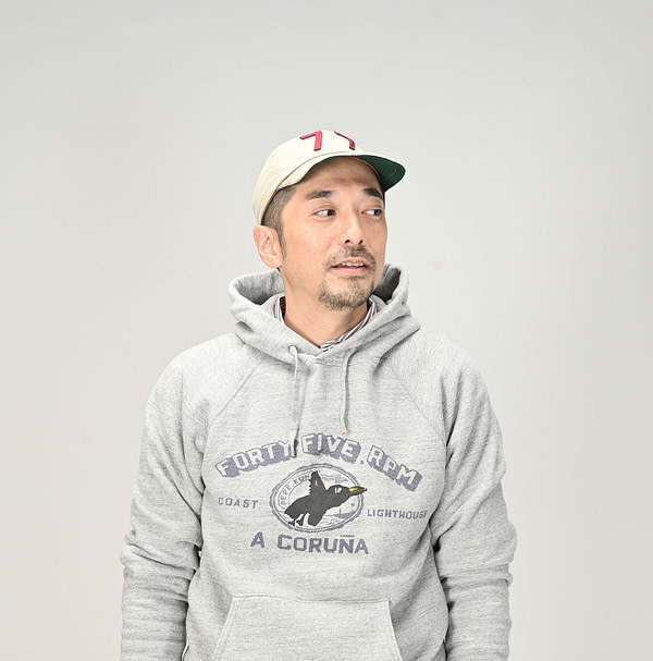 908 Pepe-kun Print Hoodie Male Model