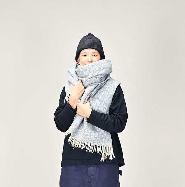Indian Merino Cashmere Herringbone Stole Female Model