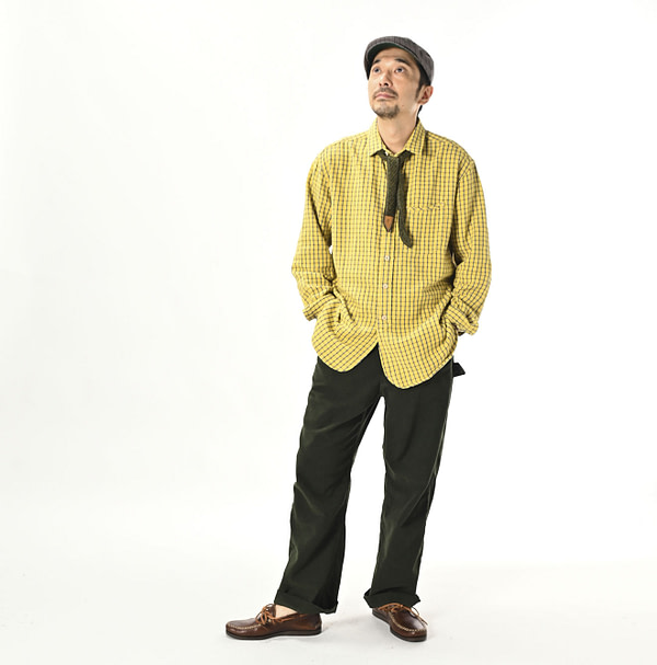 Indian Flannel 908 Loafer Petite Collar Shirt Male Model