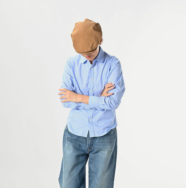 504 OX Petite Loafer Shirt Female Model