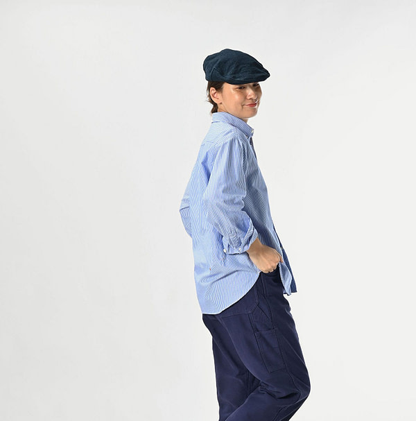 504 OX 908 Ocean Button Down Shirt Female Model