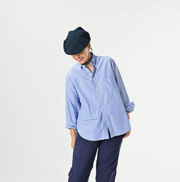 504 OX 908 Ocean Button Down Shirt Female Model
